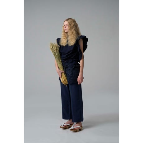 LACE BLOCK SOIL PANTS