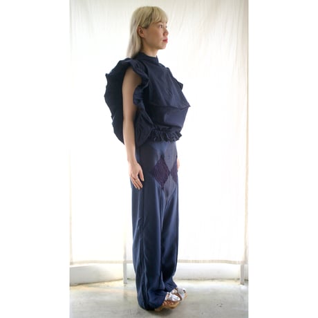 FRILL SLEEVE TOPS