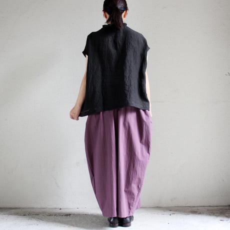 **再入荷** Linenya リネンヤ　リネンフリルカラーフレンチスリーブブラウス　フリルブラウス　#ブラック、ライラック