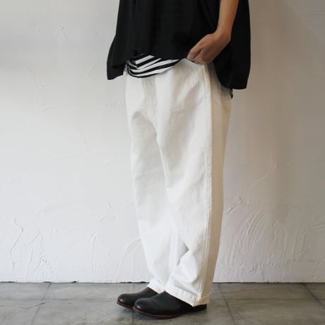 TRAVAIL MANUEL トラバイユマニュアル　コットンリネンデニムユニティパンツ　#インディゴ、オフ白