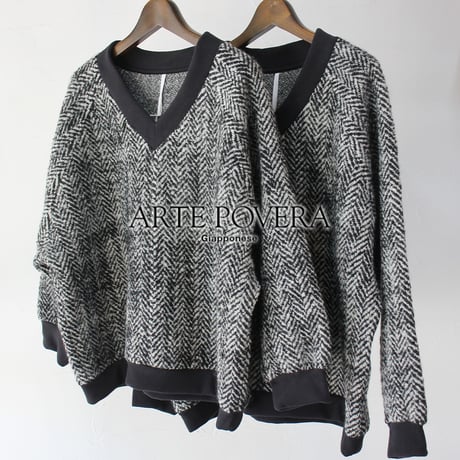 ARTE POVERA アルテポーヴェラ　縮絨ウールヘリンボーンラグランVプルオーバー　#ホワイトｘブラック