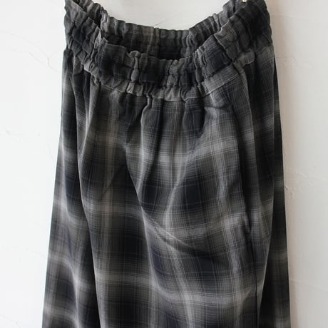 TRAVAIL MANUEL トラバイユマニュアル　オンブレチェックワイドフレアパンツ　#チャコールグレー、ブルーグレー