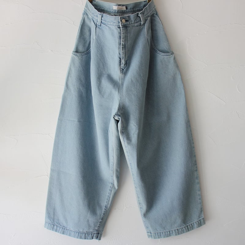 再入荷** atelier naruse アトリエナルセ コットンデニムタックパンツ