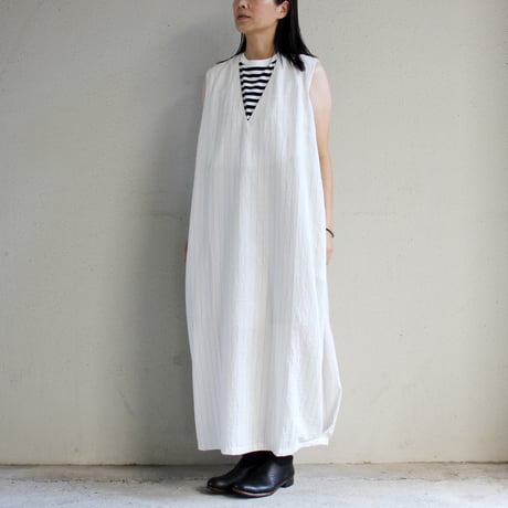 **ラスト一点 MORE SALE** KHA:KI カーキ　FOIL PRINT STRIPE DRESS 箔プリントストライプワンピース　#ecru 【送料無料】