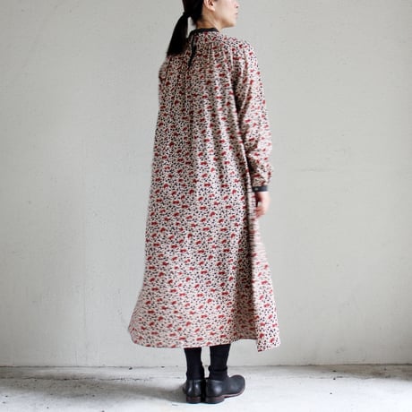 SUSURI ススリ　ログシャツドレス　#beige 【送料無料】