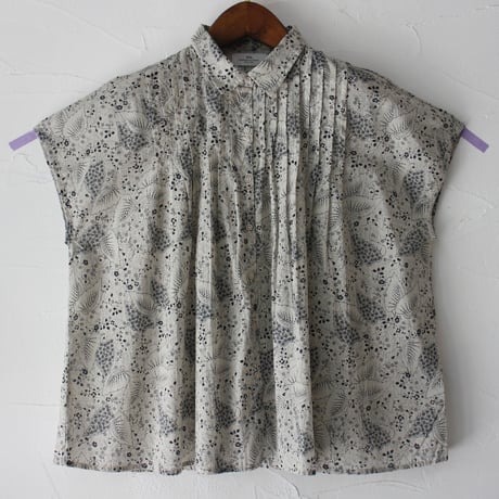 soil ソイル　80s VOILE LEAF & FLOWER PRINT REGULAR COLLAR FRENCH SLEEVE PINTUCK SHIRT