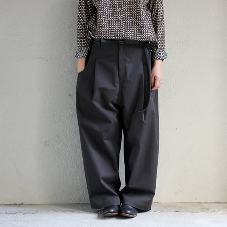 **またまたまた再入荷** atelier naruse アトリエナルセ　ヴィンテージチノ ワイドタックパンツ vintage chino wide tuck pants