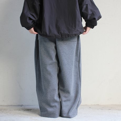 ARTE POVERA アルテポーヴェラ　ウール混ダンボールニット2タックワイドパンツ　#ダークグレー