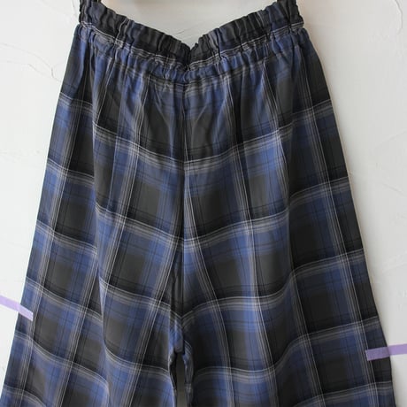 TRAVAIL MANUEL トラバイユマニュアル　オンブレチェックワイドフレアパンツ　#チャコールグレー、ブルーグレー