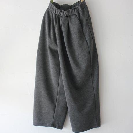 ARTE POVERA アルテポーヴェラ　ウール混ダンボールニット2タックワイドパンツ　#ダークグレー