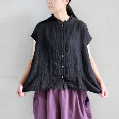 **再入荷** Linenya リネンヤ　リネンフリルカラーフレンチスリーブブラウス　フリルブラウス　#ブラック、ライラック