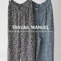 TRAVAIL MANUEL トラバイユマニュアル　ビスコースプリントワイドフレアパンツ　#ブラック、ブルー