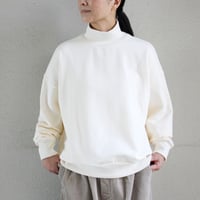 TRAVAIL MANUEL トラバイユマニュアル　プラッシュ裏毛ハイネックプルオーバー　#ブラック、杢グレー、クリーム