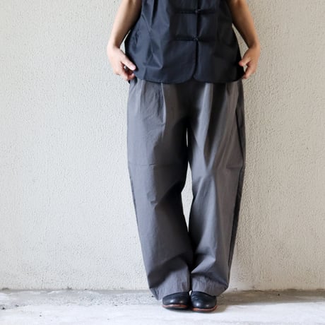 **SALE** TRAVAIL MANUEL トラバイユマニュアル　コンパクトチノストレッチコクーンパンツ　　【送料無料】