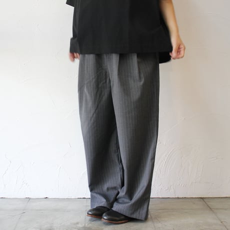 TRAVAIL MANUEL トラバイユマニュアル　TWトロストライプ2タックワイドパンツ　#グレー、ネイビー