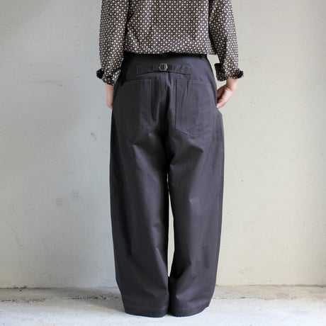**またまたまた再入荷** atelier naruse アトリエナルセ　ヴィンテージチノ ワイドタックパンツ vintage chino wide tuck pants