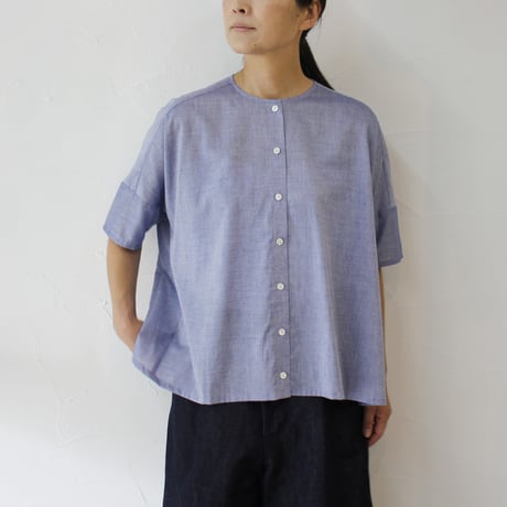 Linenya リネンヤ　コットンテンセルシャンブレーバックギャザー半袖ブラウス