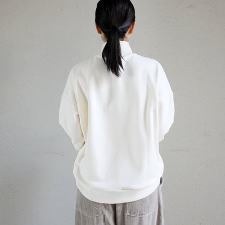 TRAVAIL MANUEL トラバイユマニュアル　プラッシュ裏毛ハイネックプルオーバー　#ブラック、杢グレー、クリーム