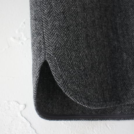 atelier naruse アトリエナルセ　ブリティッシュウールツイード バックボタンリブベスト　british wool tweed back-buttoned rib vest