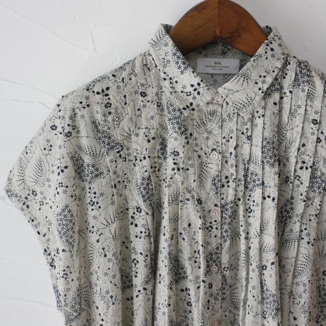 soil ソイル　80s VOILE LEAF & FLOWER PRINT REGULAR COLLAR FRENCH SLEEVE PINTUCK SHIRT