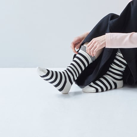 atelier naruse アトリエナルセ　メリノウール ボーダーソックス merino wool border middle socks