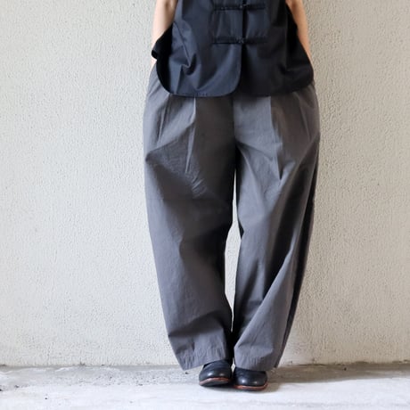 **SALE** TRAVAIL MANUEL トラバイユマニュアル　コンパクトチノストレッチコクーンパンツ　　【送料無料】
