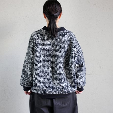 ARTE POVERA アルテポーヴェラ　縮絨ウールヘリンボーンラグランVプルオーバー　#ホワイトｘブラック