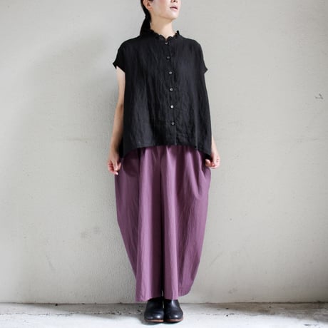 **再入荷** Linenya リネンヤ　リネンフリルカラーフレンチスリーブブラウス　フリルブラウス　#ブラック、ライラック