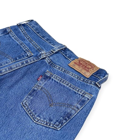 ▪ 90s Levi’s 501 Made in USA / W26 L30