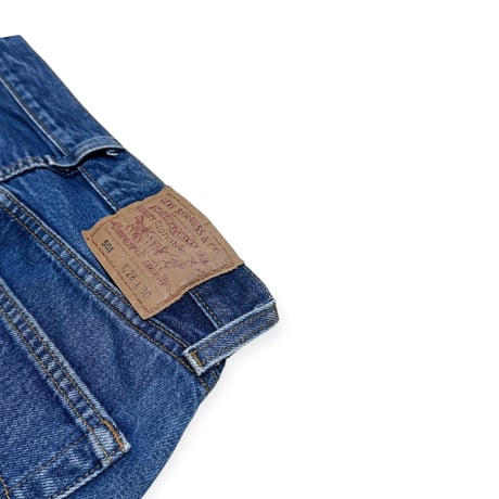 ▪ 90s levis 501 USA製 W28 L30