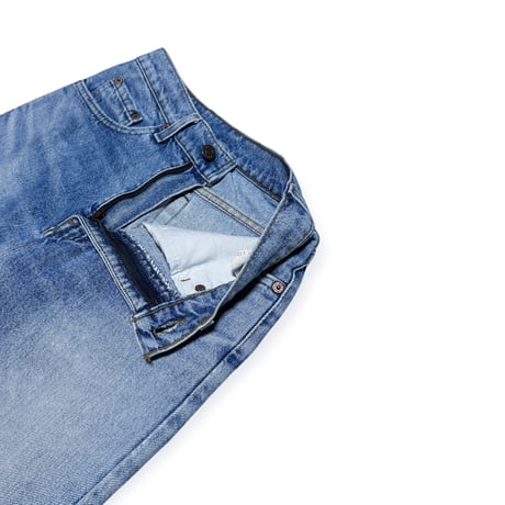 ▪ 90s Levi’s 610 Made in usa / W27