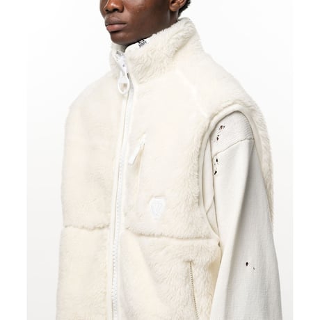 Maison MIHARA YASUHIRO: Wide Back Boa Vest