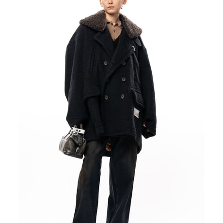 Maison MIHARA YASUHIRO: Detachable Collar Shaggy Coat