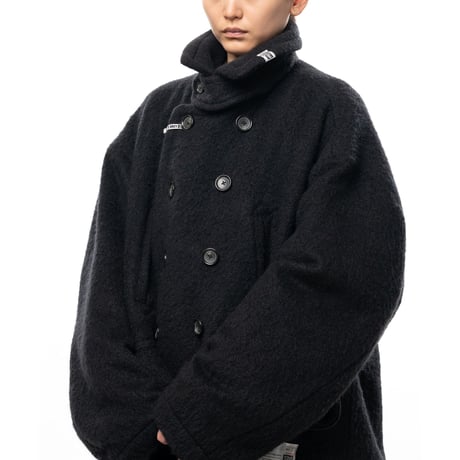 Maison MIHARA YASUHIRO: Detachable Collar Shaggy Coat