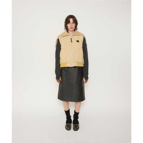 JANE SMITH : POLYESTER BOA FLEECE REVERSIBLE ZIP UP HOODED VEST
