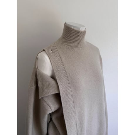 Takemaru : OPEN-DETAIL SWEATER