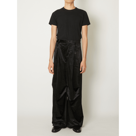 TAAKK : DRAPED VELVET TUCK PANTS