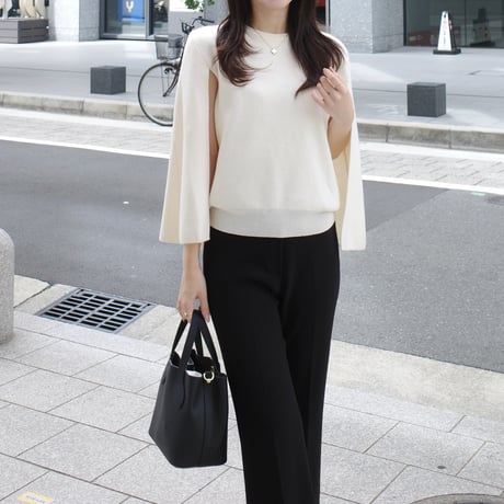 Cape wool knit