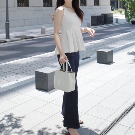 【9/17再入荷】peplum nosleeve tops