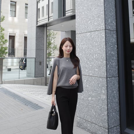 Cape wool knit