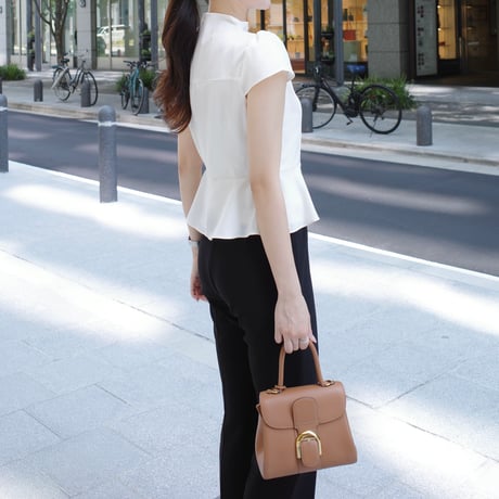 【9/17再入荷】side ribbon peplum blouse