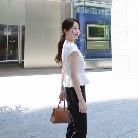 【9/17再入荷】side ribbon peplum blouse