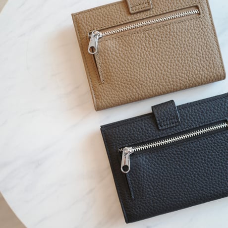 【9/24~再受注予約】 leather passport case