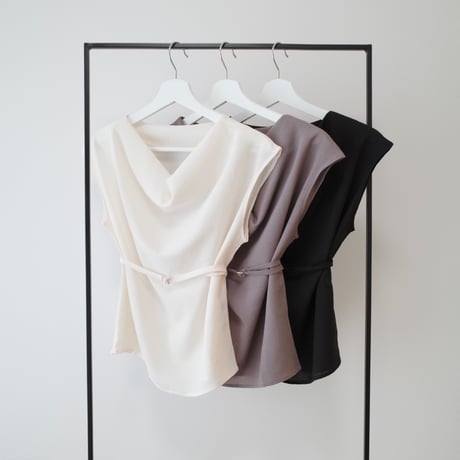 drape neck nosleeve blouse