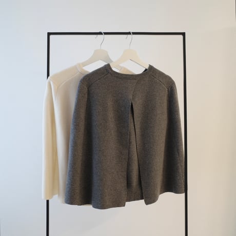 Cape wool knit