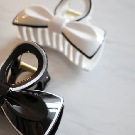 bicolor ribbon hair clip