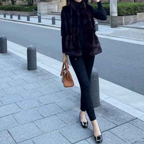 【10.15~再受注予約】drawstring fake fur vest