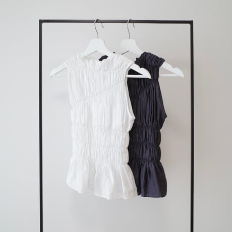 【7/16~7/31】 shirring nosleeve blouse