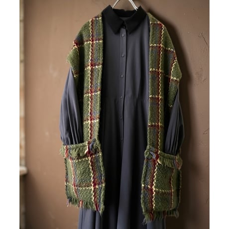 Branigan Weavers Plaid Pattern Pocket Muffler (made in Ireland)