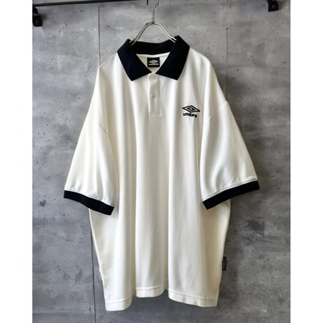 UMBRO Embroidery Logo Box Silhouette Polo Shirt
